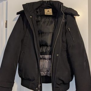 Moose Knuckles x Hudsons Bay Winter Coat - size medium